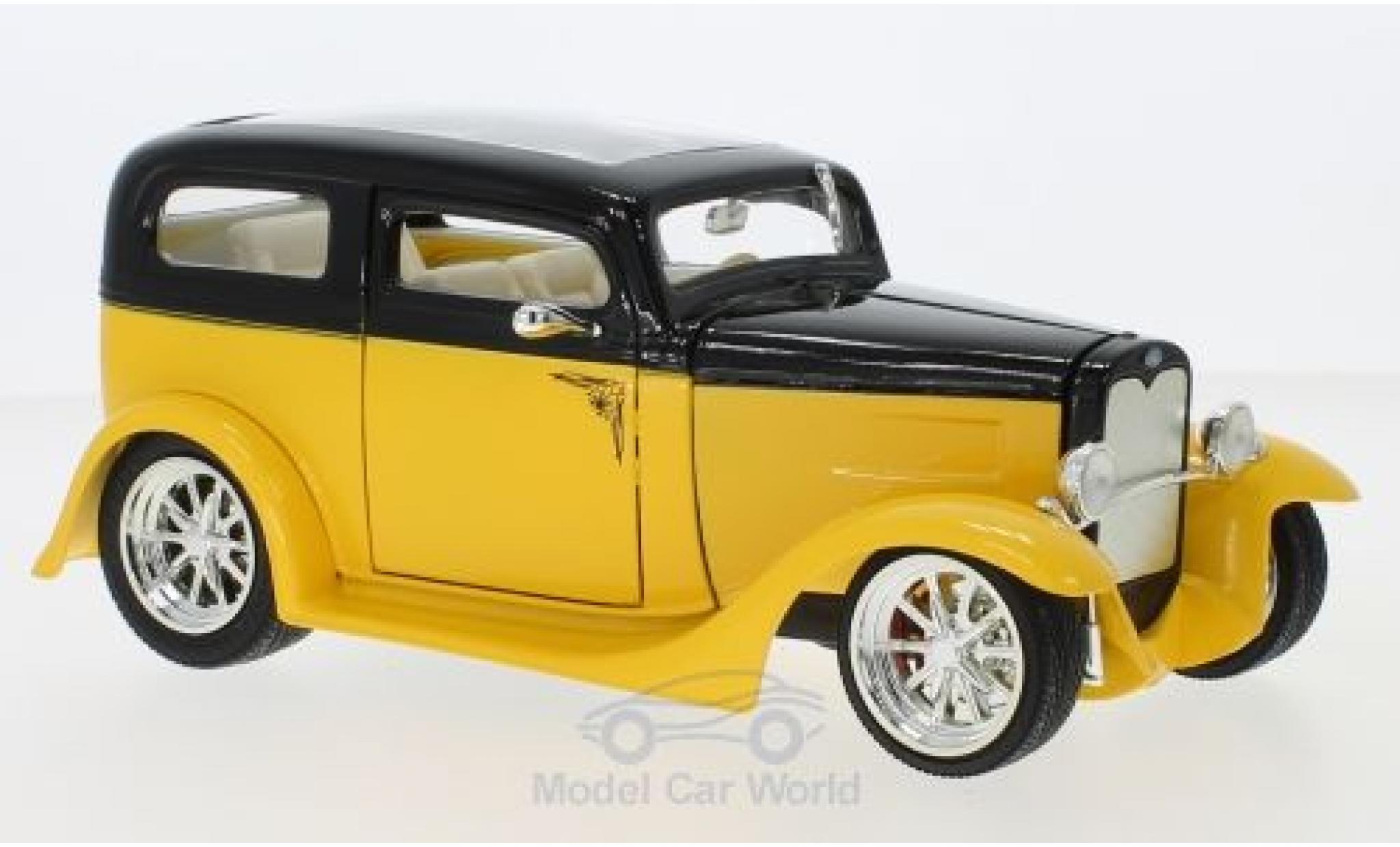 Ford Model A 1/18 Lucky Die Cast Sedan yellow/black 1931 ohne Vitrine diecast model cars