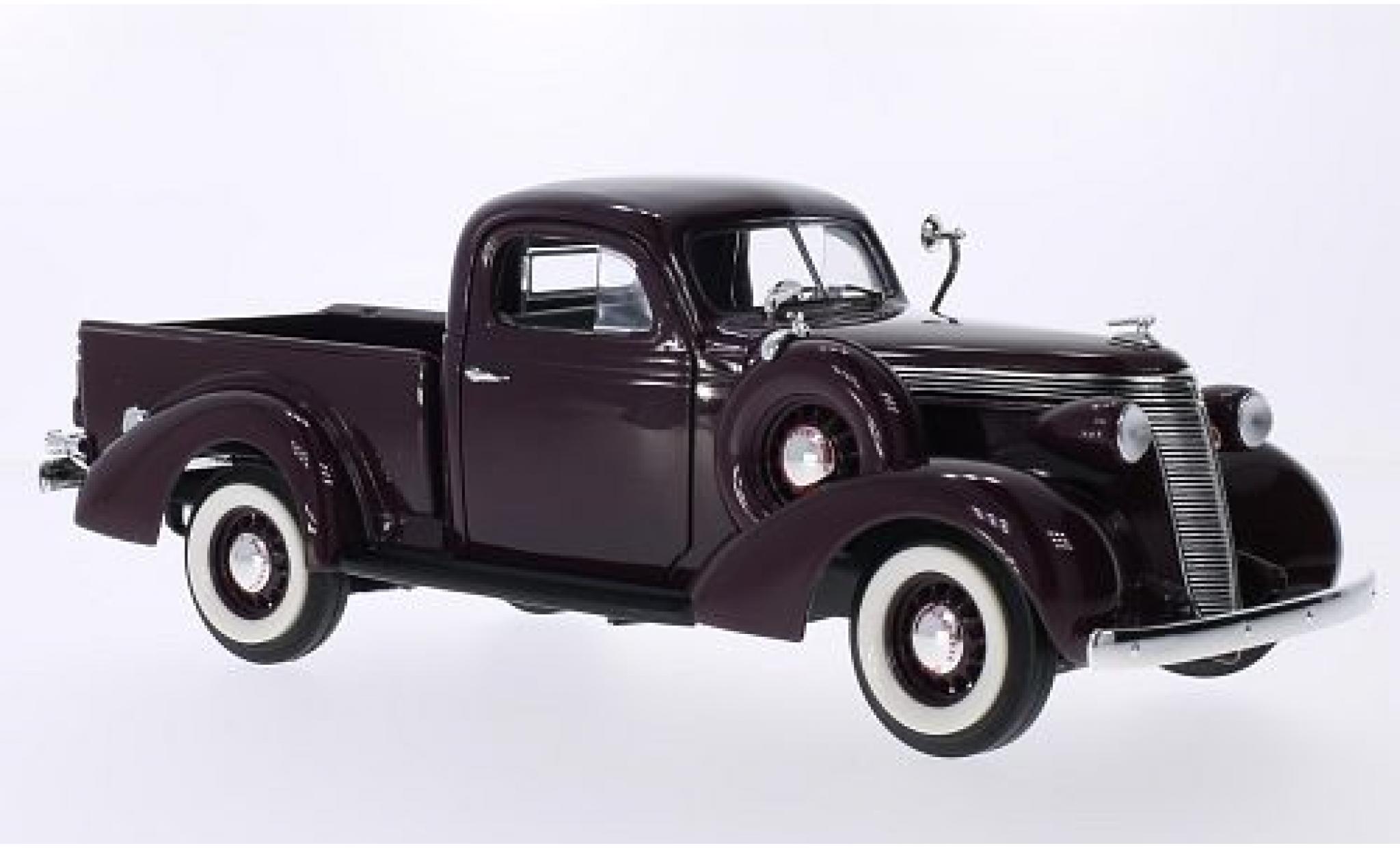 Studebaker Coupe Express 1/18 Lucky Die Cast Pick Up purple 1937 diecast model cars
