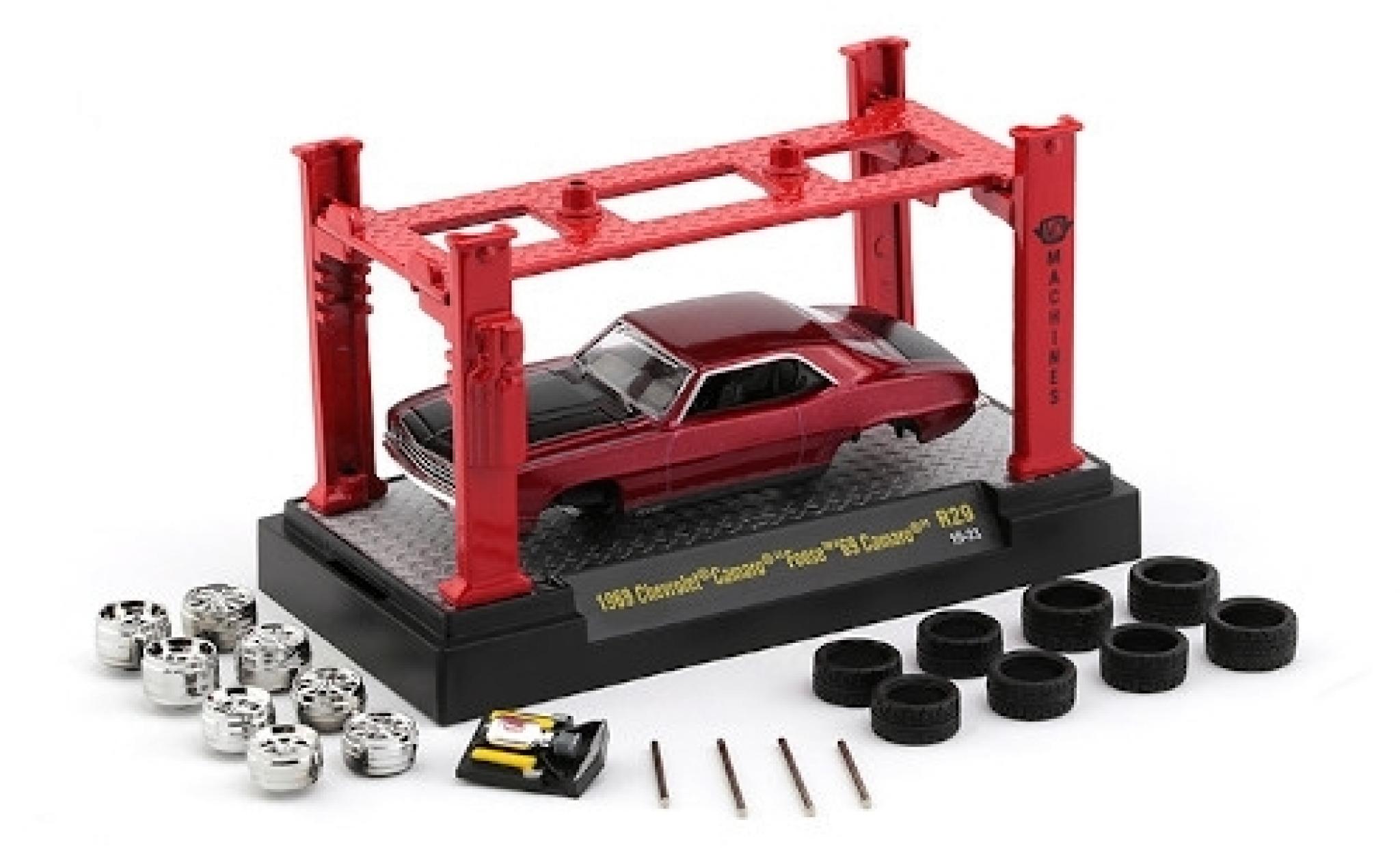 Chevrolet Camaro 1/64 M2 Machines metallic red/matt-black 1969 Foose 69 avec Hebeb&uuml;hne et 2 Rads&auml;tzen diecast model cars