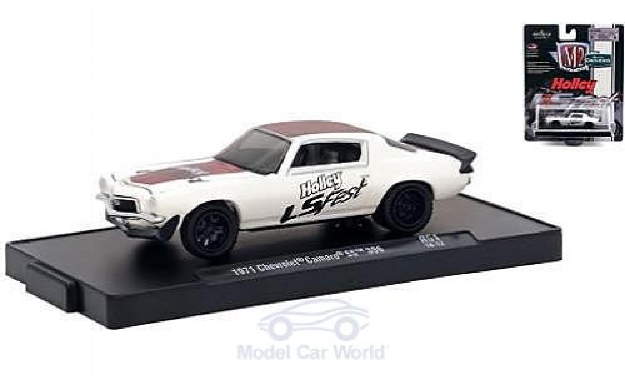 Chevrolet Camaro SS 1/64 M2 Machines SS 396 white/red Holley LS Fest 1971 diecast model cars