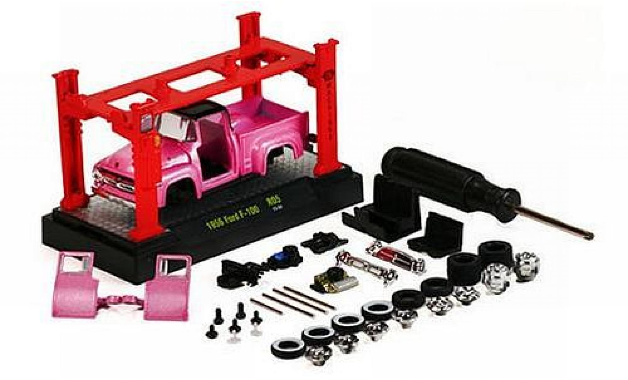 Ford F-1 1/64 M2 Machines 00 Tuning metallic pink/black 1956 Model-Kit Kit y compris les Hebeb&uuml;hne et 4 Ersatzr&auml;dern diecast model cars