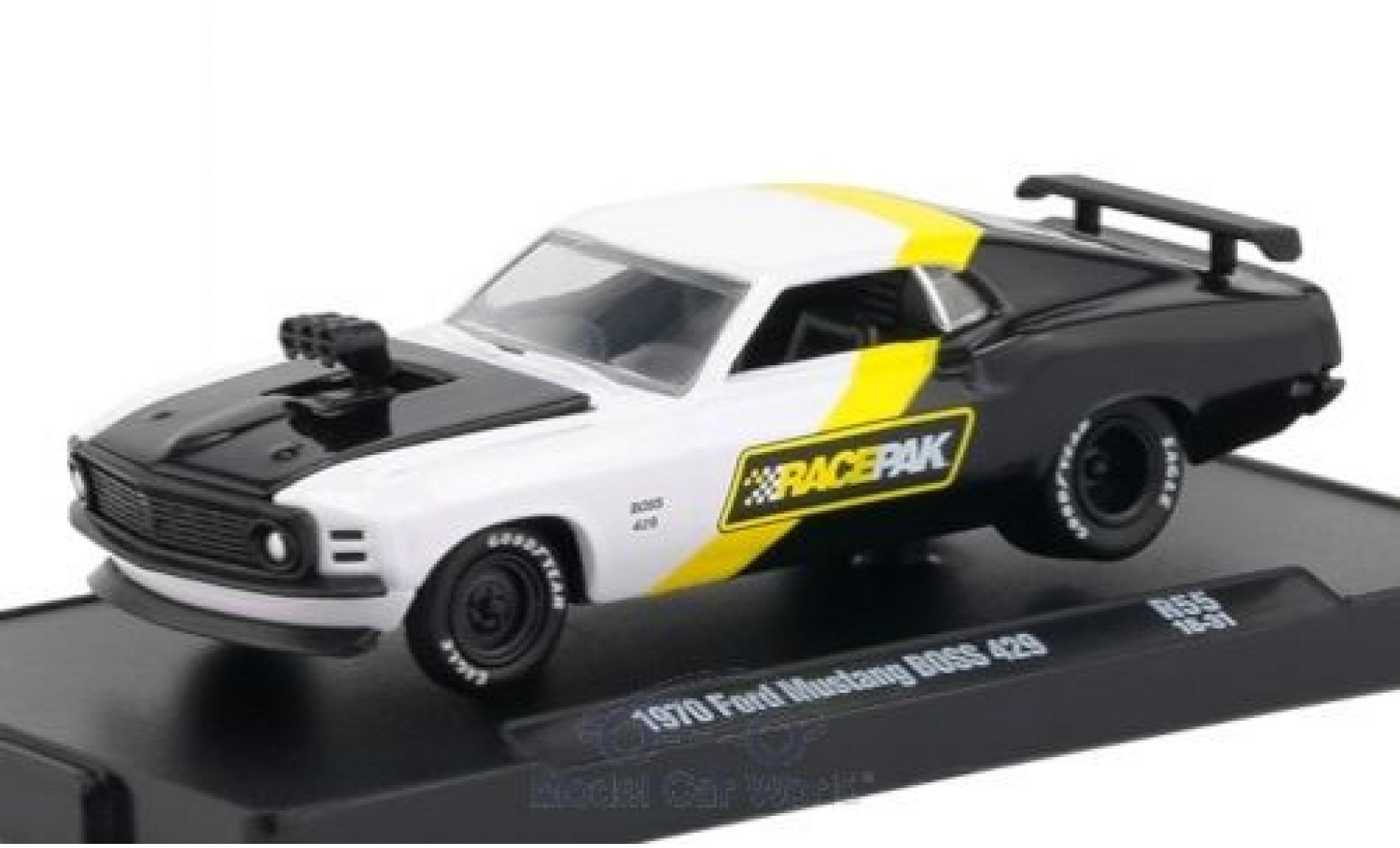 Ford Mustang 1970 1/64 M2 Machines Boss 429 white/black 1970 diecast model cars