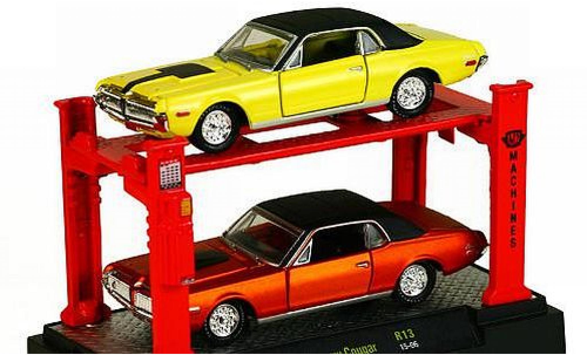 Mercury Cougar 1/64 M2 Machines 1968 voiture Lift 2er-Set: chaque 1x yellow/black et le cuivre/black ainsi que Hebeb&uuml;hne diecast model cars