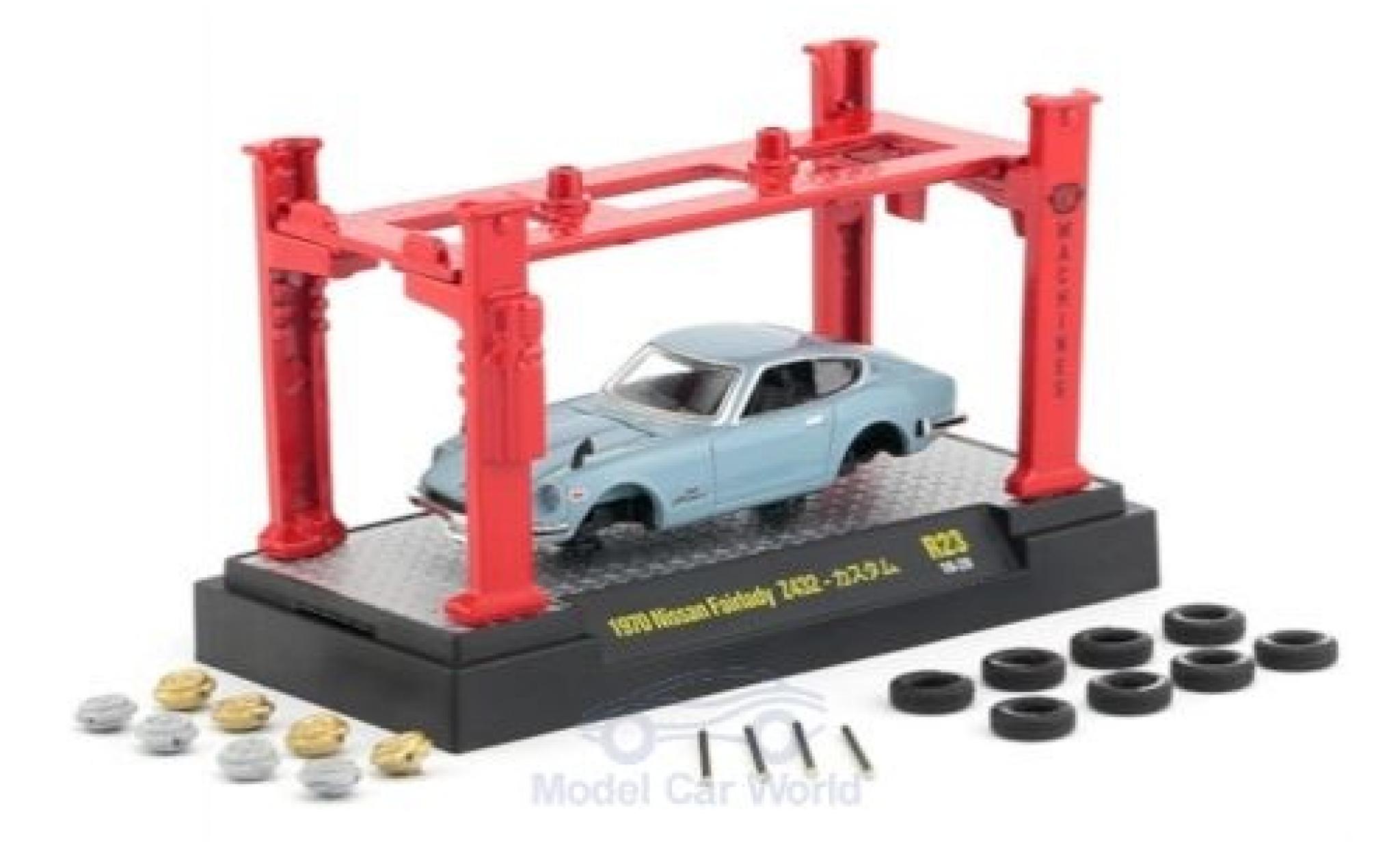 Nissan Fairlady Z 1/64 M2 Machines 432 blue RHD 1970 Model-Kit Bausatz inklusive 4 Ersatzr&auml;dern diecast model cars