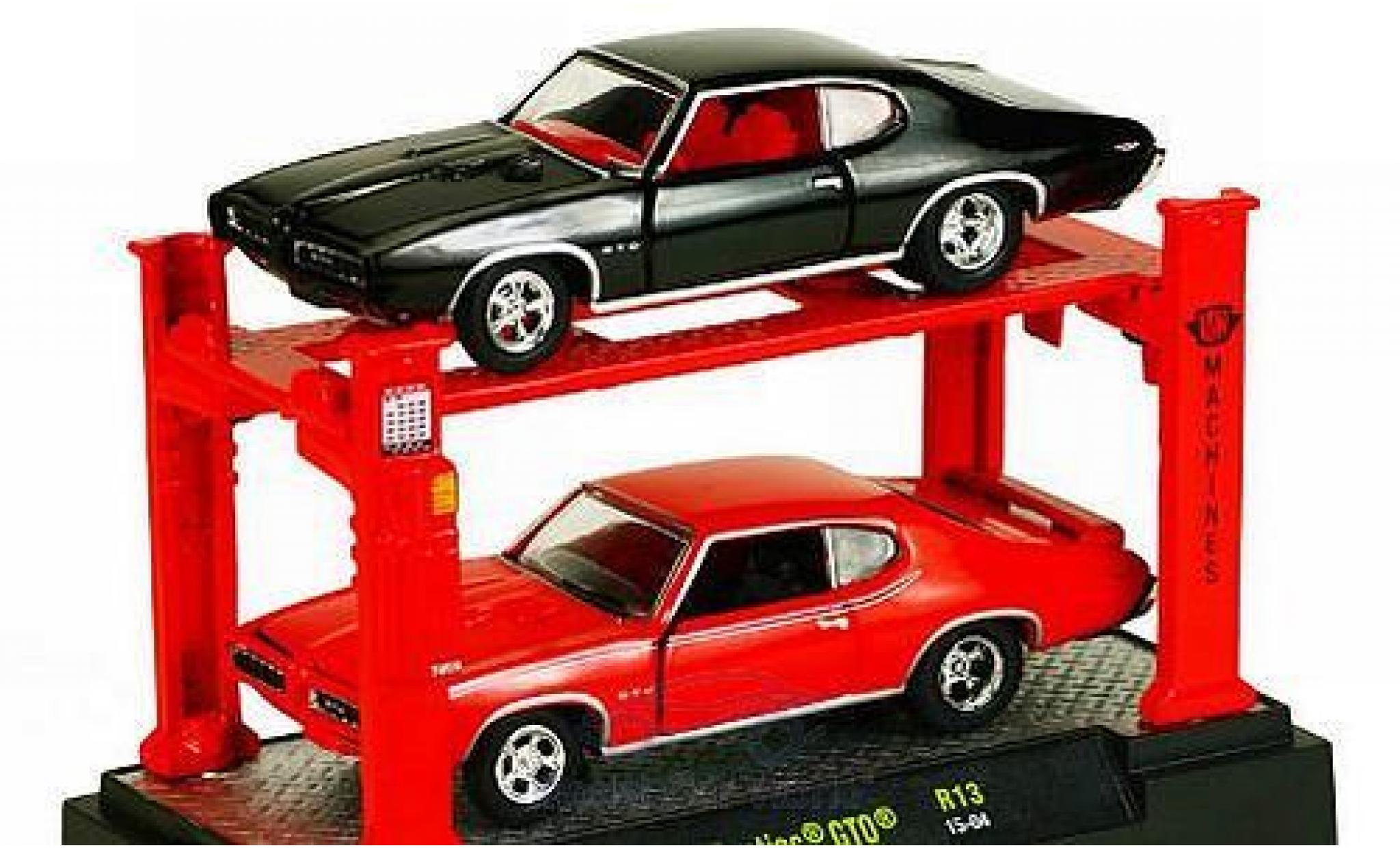 Pontiac GTO 1/64 M2 Machines 1969 Auto Lift 2er-Set: je 1x black und red sowie Hebeb&uuml;hne diecast model cars