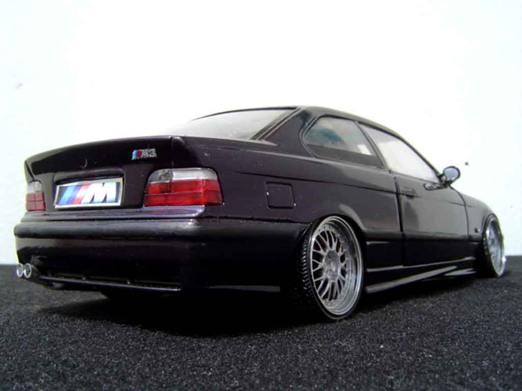 Bmw M3 coupe E36 peinture techno violet 1/18 Ut Models