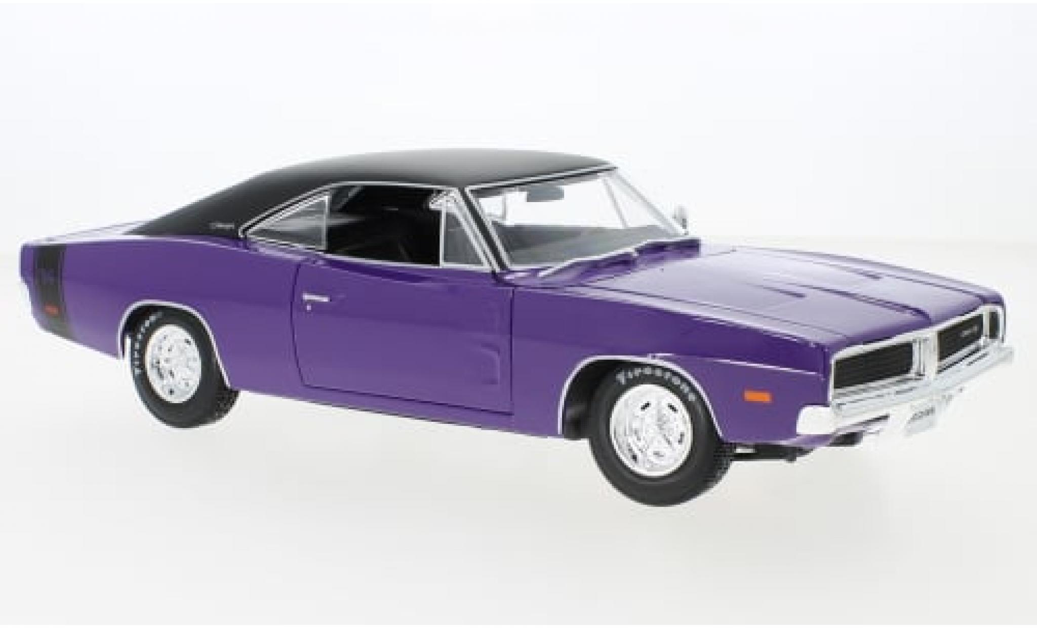 Dodge Charger 1/18 Maisto R/T purple/black 1969 1:18 diecast model cars