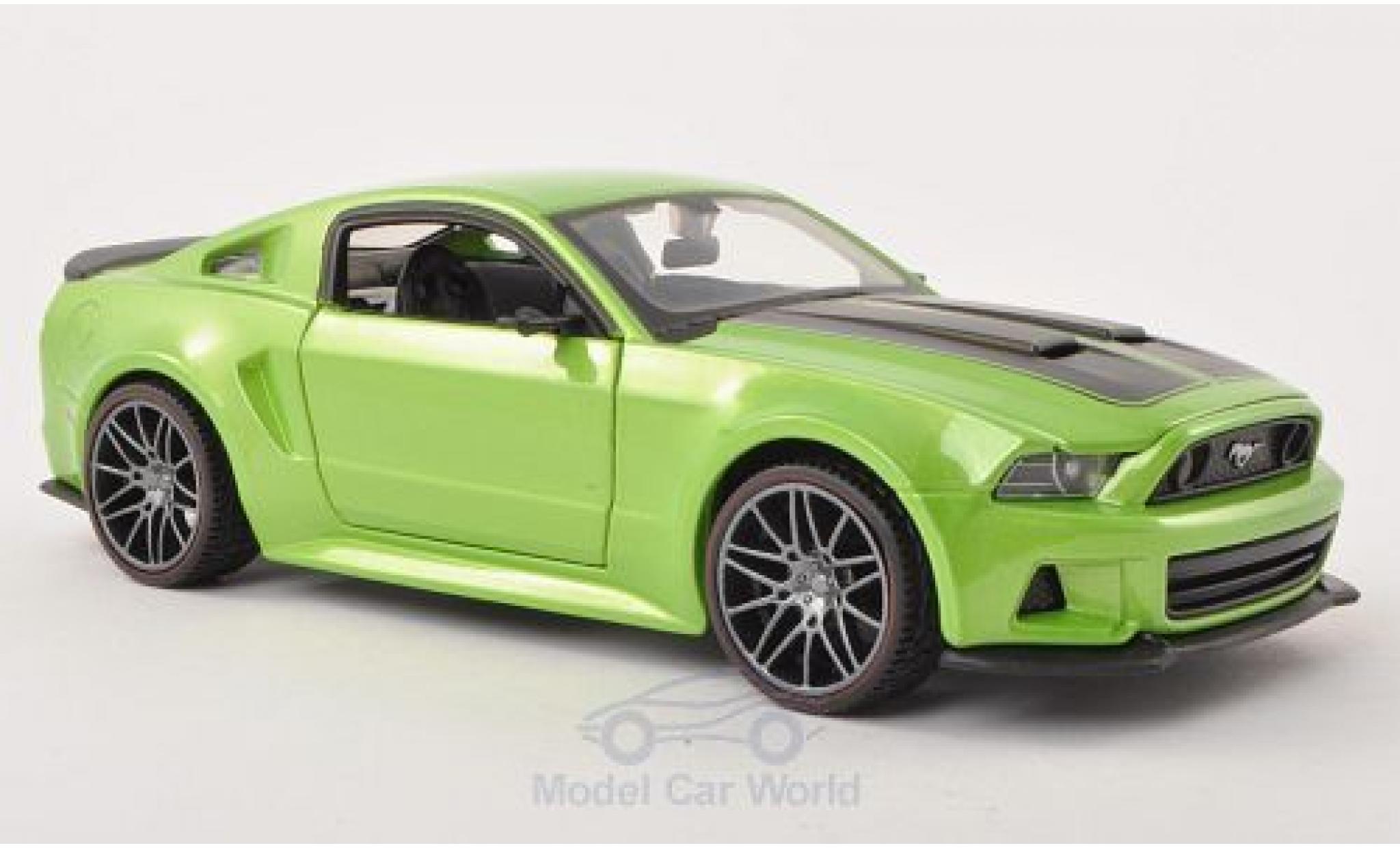 Ford Mustang 1/24 Maisto Street Racer metallic green/matt-black 2014 diecast model cars