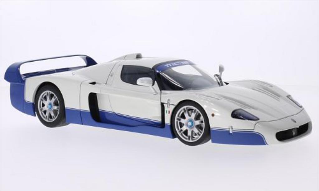 Maserati MC12 1/18 Autoart metallic white 2004 diecast model cars