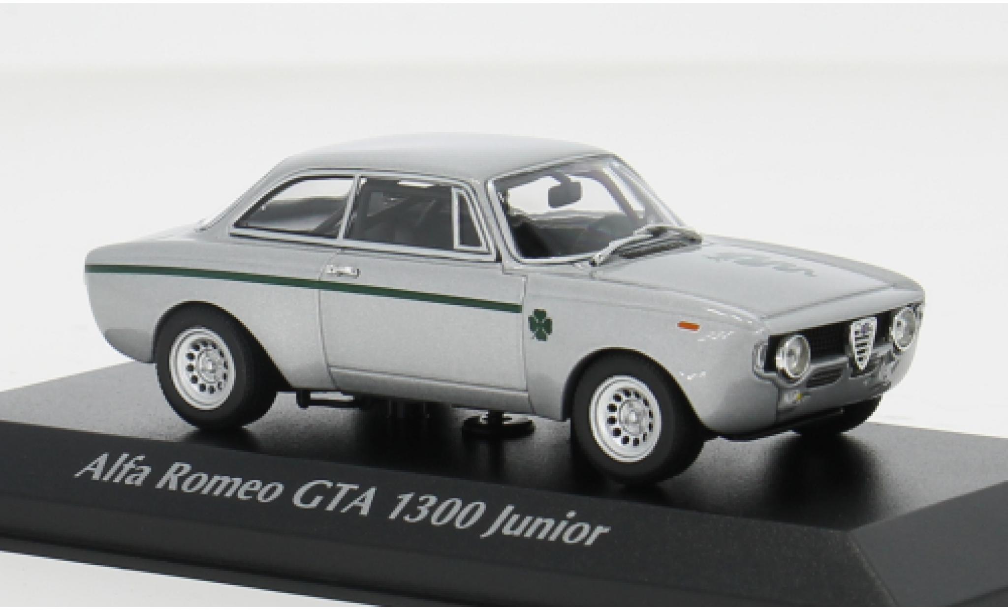 Alfa Romeo GT 1/43 Maxichamps A 1300 Junior silver 1968 1:43 diecast model cars