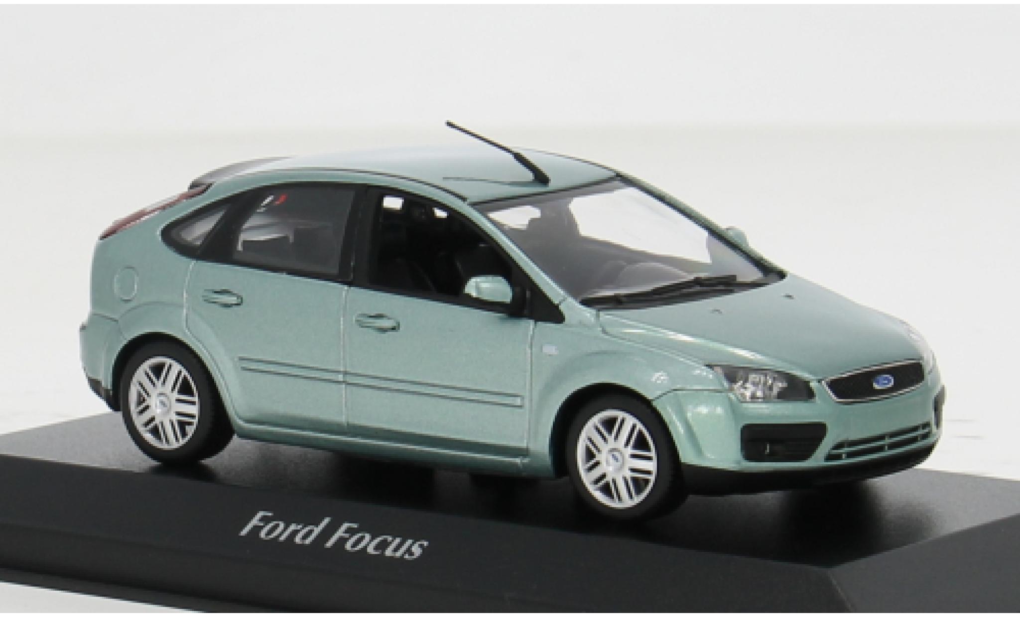 Ford Focus 1/43 Maxichamps MK II metallise blue 2004 1:43 diecast model cars