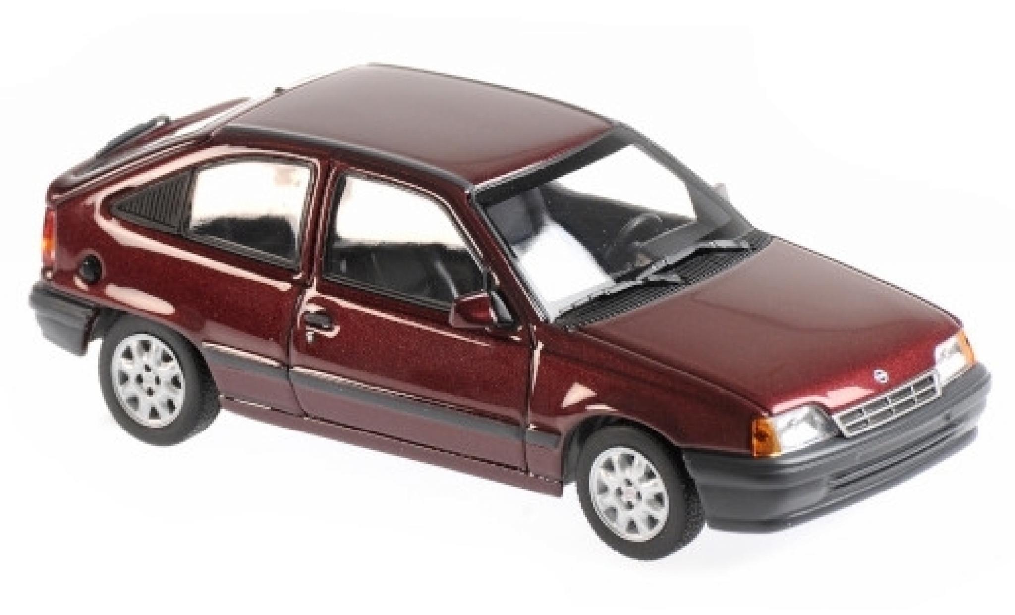 Opel Kadett 1/43 Maxichamps E 1.8i metallic red 1990 diecast model cars
