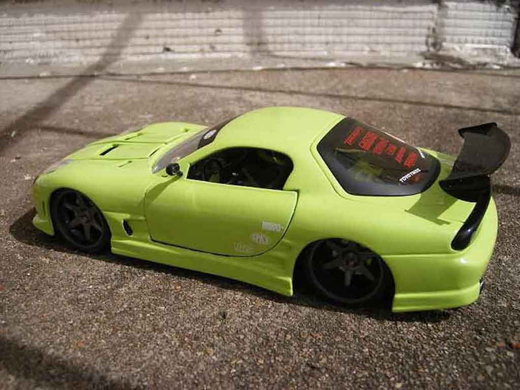 Mazda RX7 Base green 1/18 Jada Toys