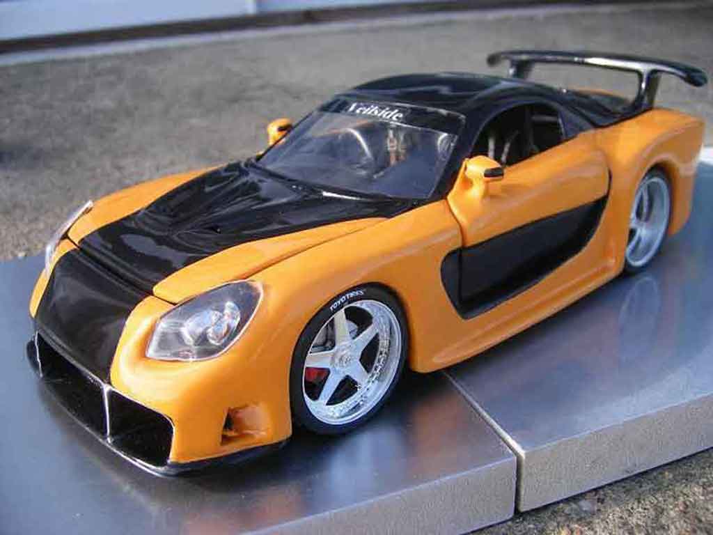 Mazda RX7 1/18 Jada Toys kit veilside fast and furious 3 diecast model cars