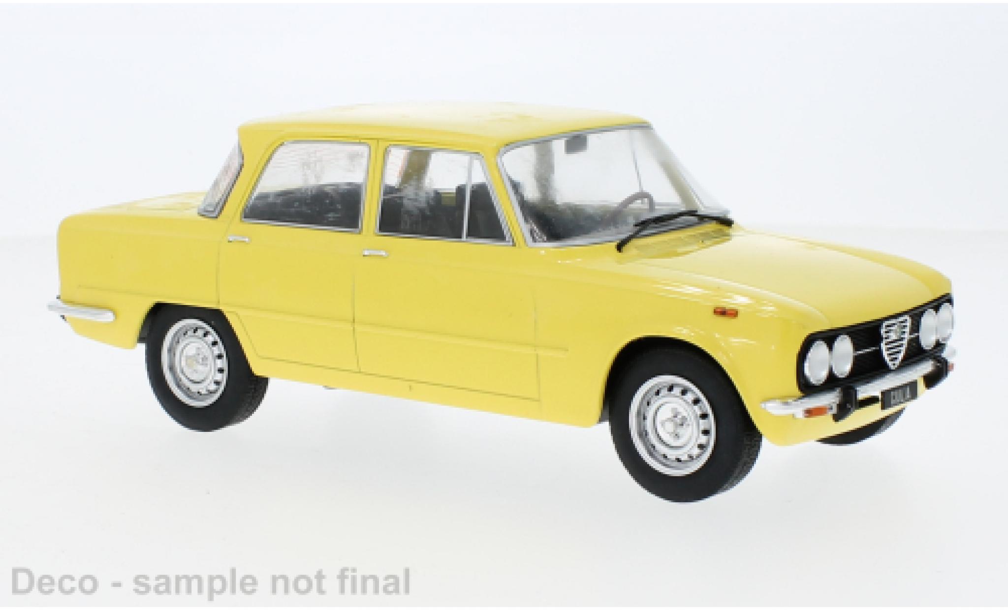Alfa Romeo Giulia 1/18 MCG Nuova Super yellow clair 1974 diecast model cars