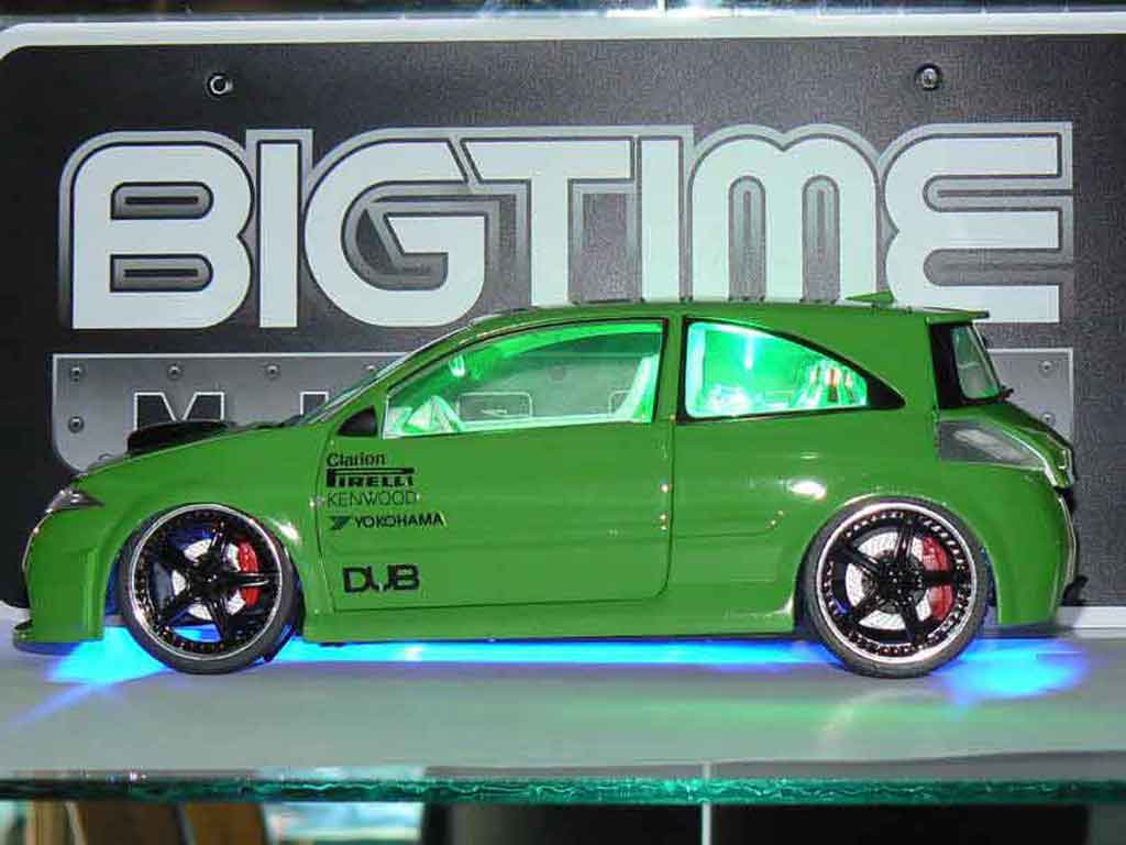 Renault Megane Sport rs tuning 1/18 Norev