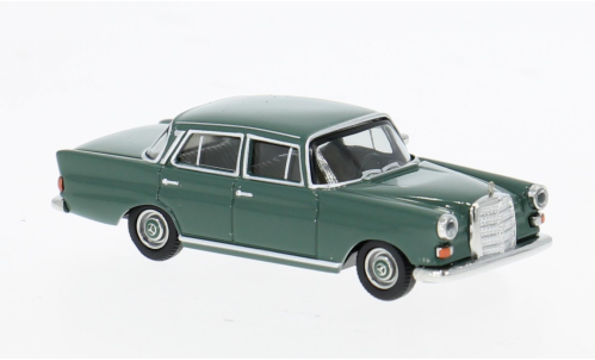 Mercedes 200 1/87 Herpa Heckflosse gr&uuml;n 1:87 diecast model cars