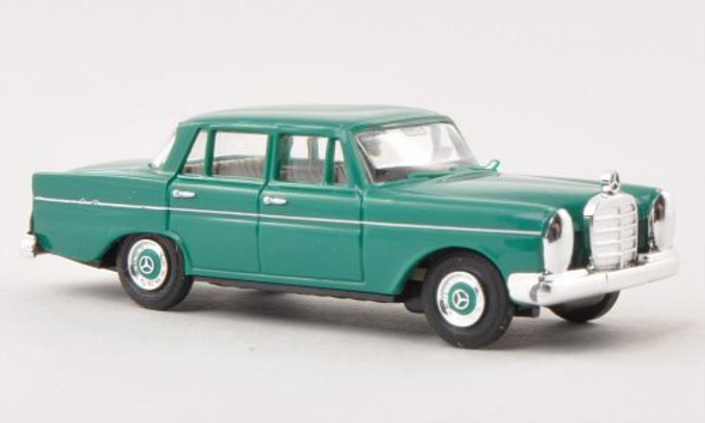Mercedes 220 1/87 Busch grun 1959 diecast model cars