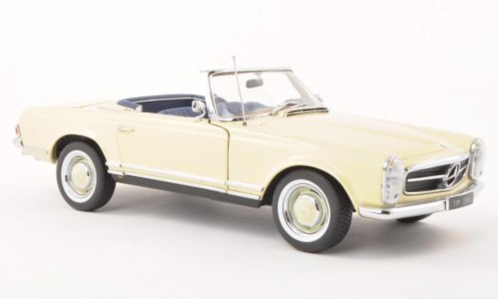 Mercedes 230 SL 1/18 Norev SL (W113) beige Prasentation IAA 1963 diecast model cars