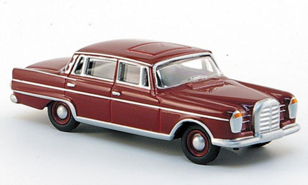 Mercedes 300 SE 1/87 Bub SE Heckflosse red diecast model cars