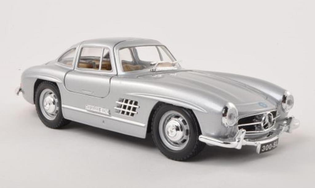 Mercedes 300 SL 1/24 Burago SL (W198) grey 1954 diecast model cars