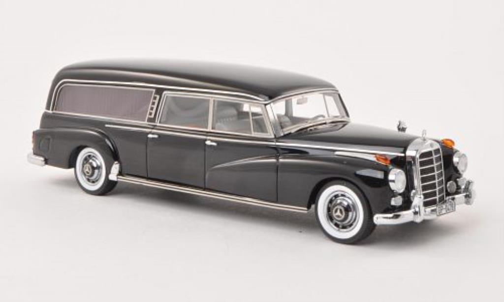Mercedes 300 C 1/43 Matrix C (W186) Binz Hearse black Leichenwagen 1956 diecast model cars