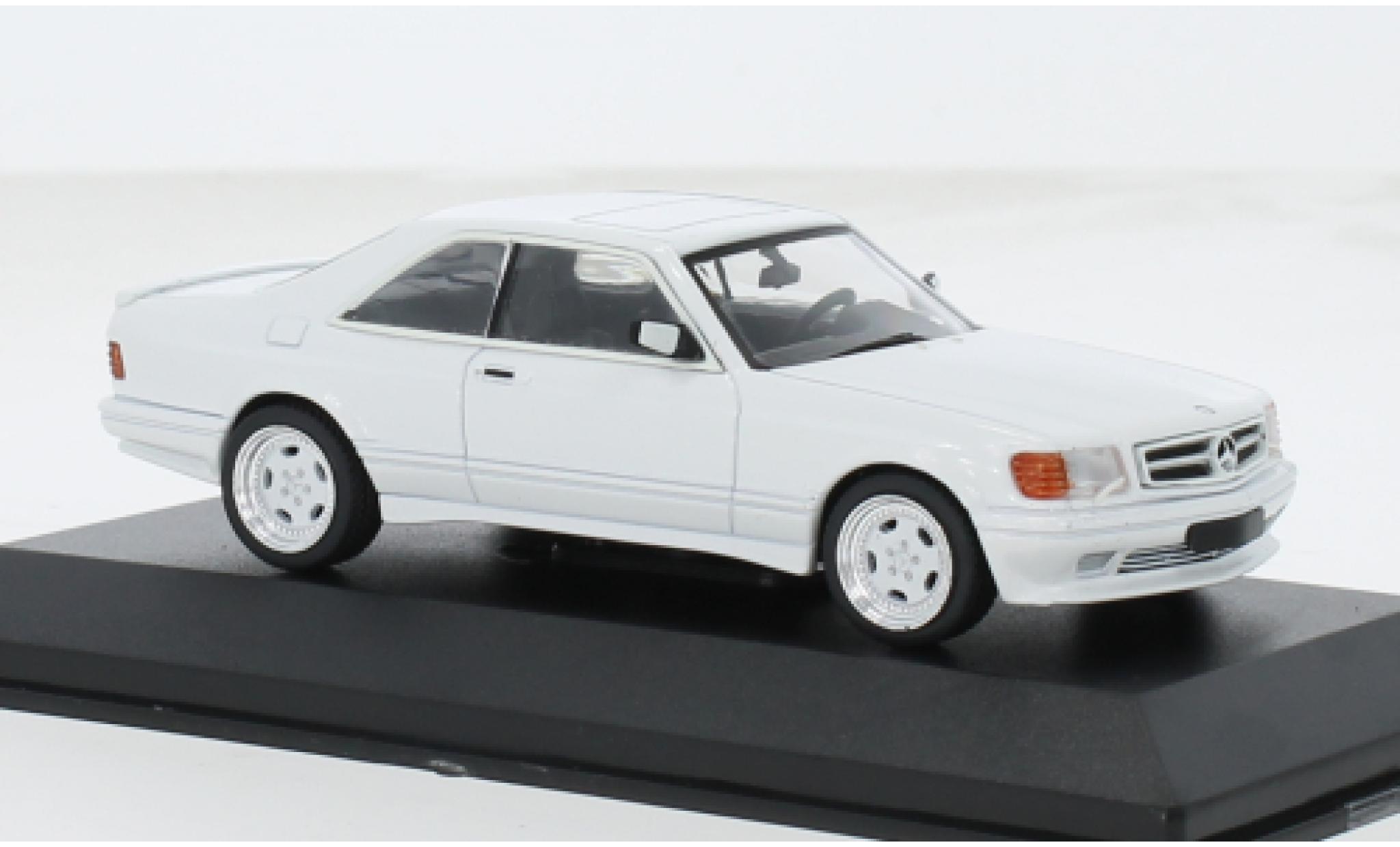 Mercedes 560 1/43 Solido SEC (C126) AMG Wide Body white 1:43 diecast model cars
