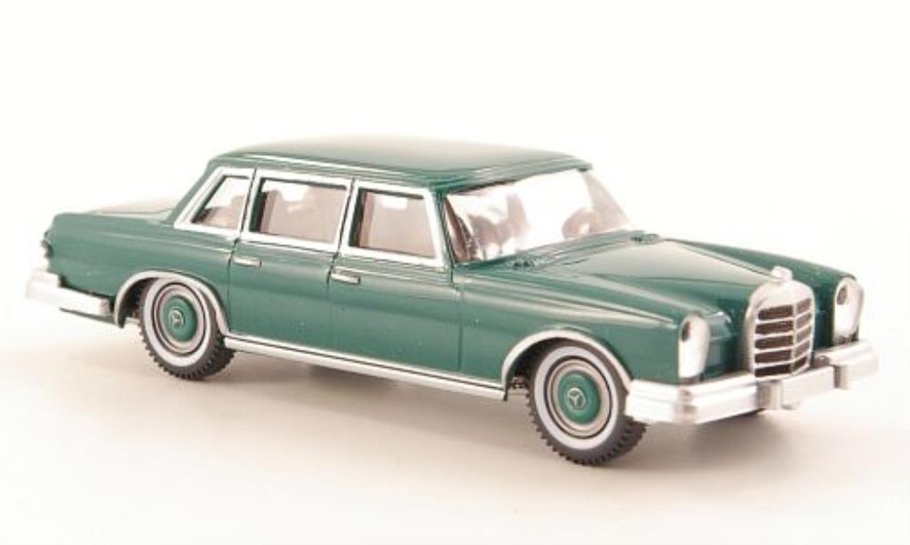 Mercedes 600 1/87 Wiking (W100) grun diecast model cars