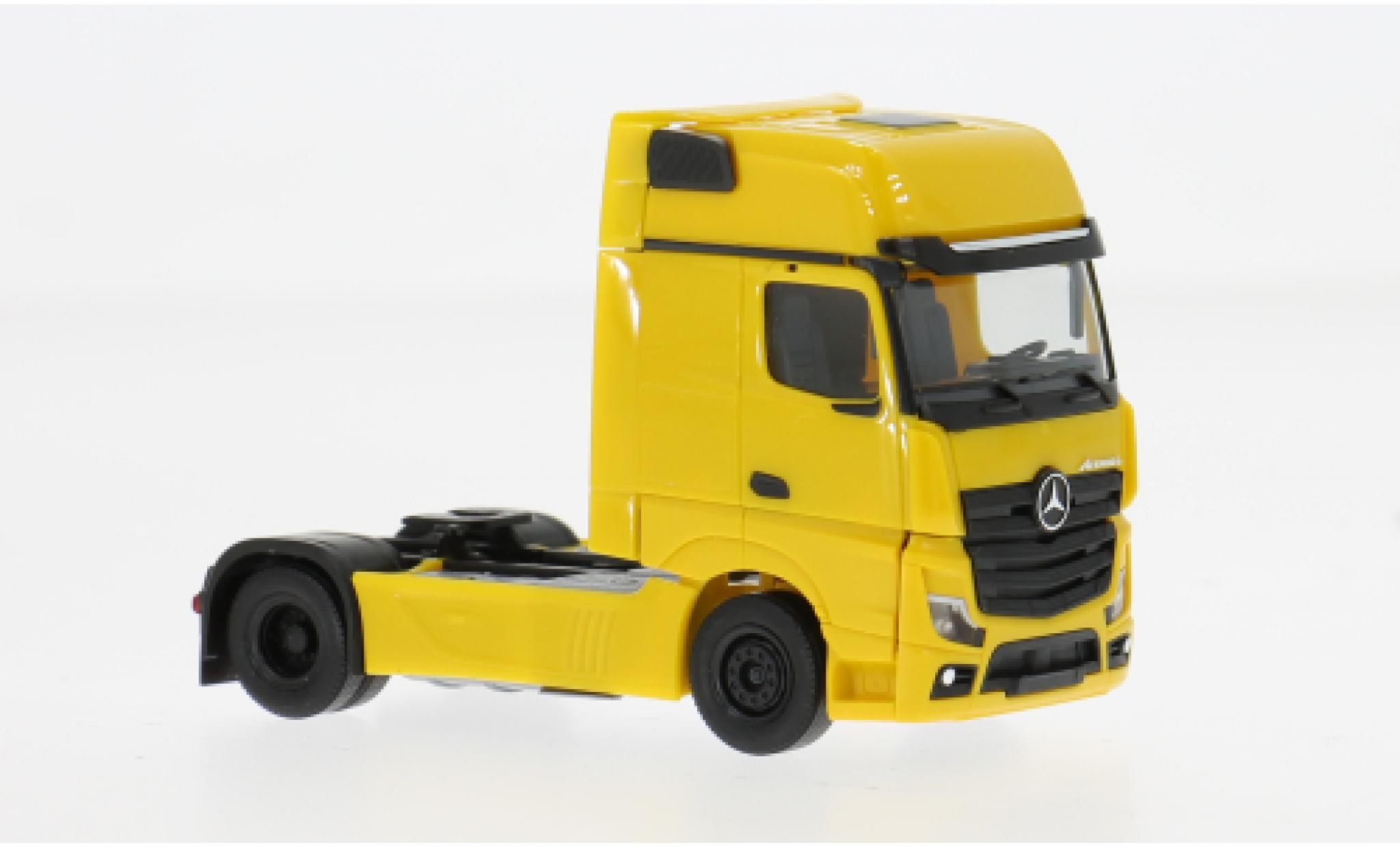 Mercedes Actros 1/87 Herpa 18 L yellow 1:87 diecast model cars