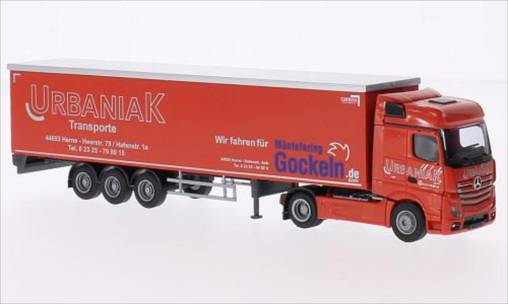 Mercedes Actros 1/87 AWM 2 Bigspace Aerop. Urbaniak diecast model cars