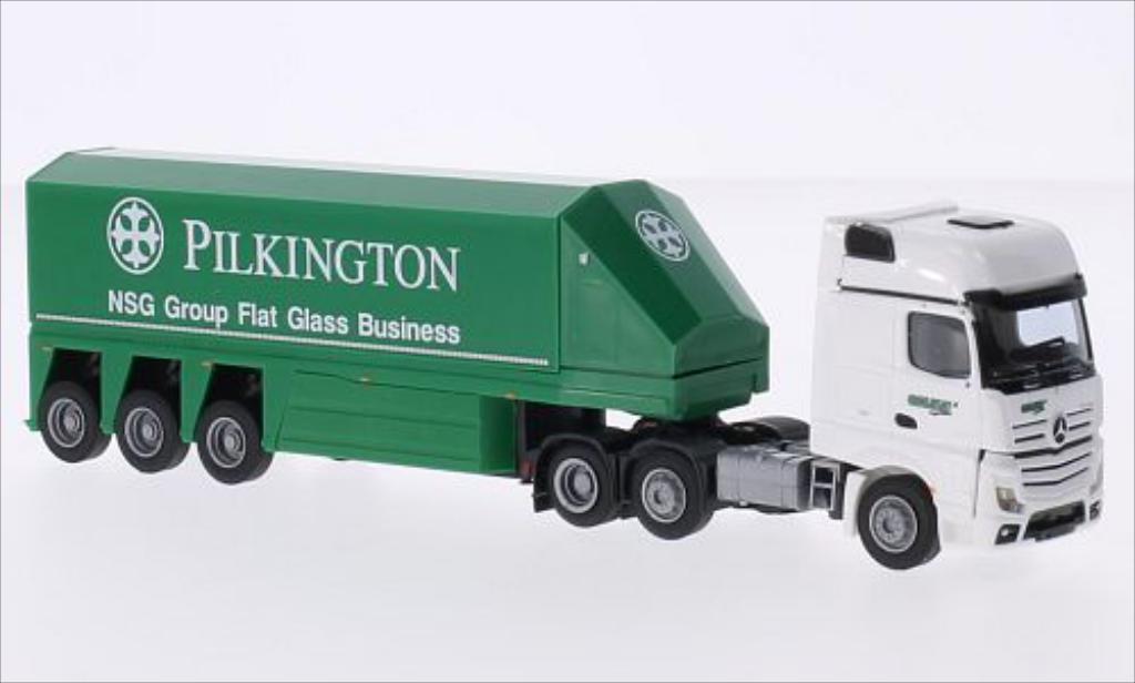 Mercedes Actros 1/87 AWM 2 Gigaspace Aerop. Okline / pilkington diecast model cars