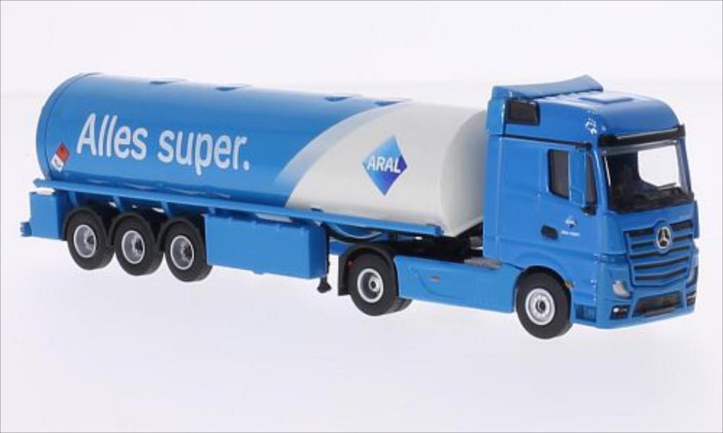 Mercedes Actros 1/87 Schuco ARAL diecast model cars