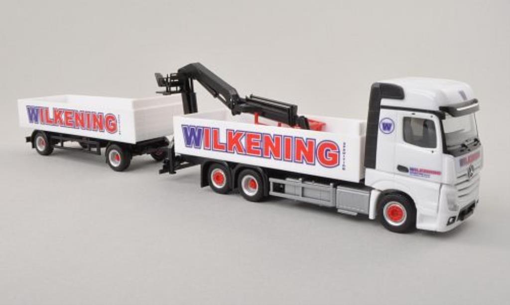 Mercedes Actros 1/87 Herpa Bigspace-Pr-Zug mit Ladekran Wilkening diecast model cars
