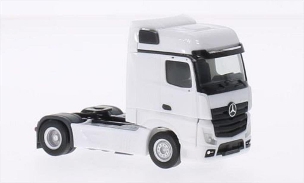 Mercedes Actros 1/87 Herpa Bigspace white diecast model cars
