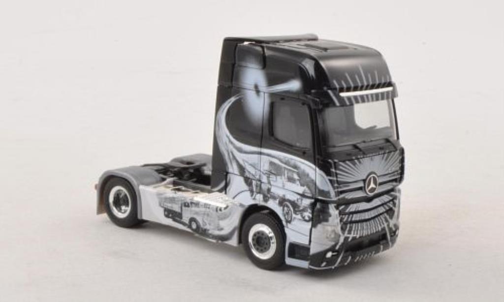 Mercedes Actros 1/87 Herpa Gigaspace Zugmaschine MB Italia (I) diecast model cars