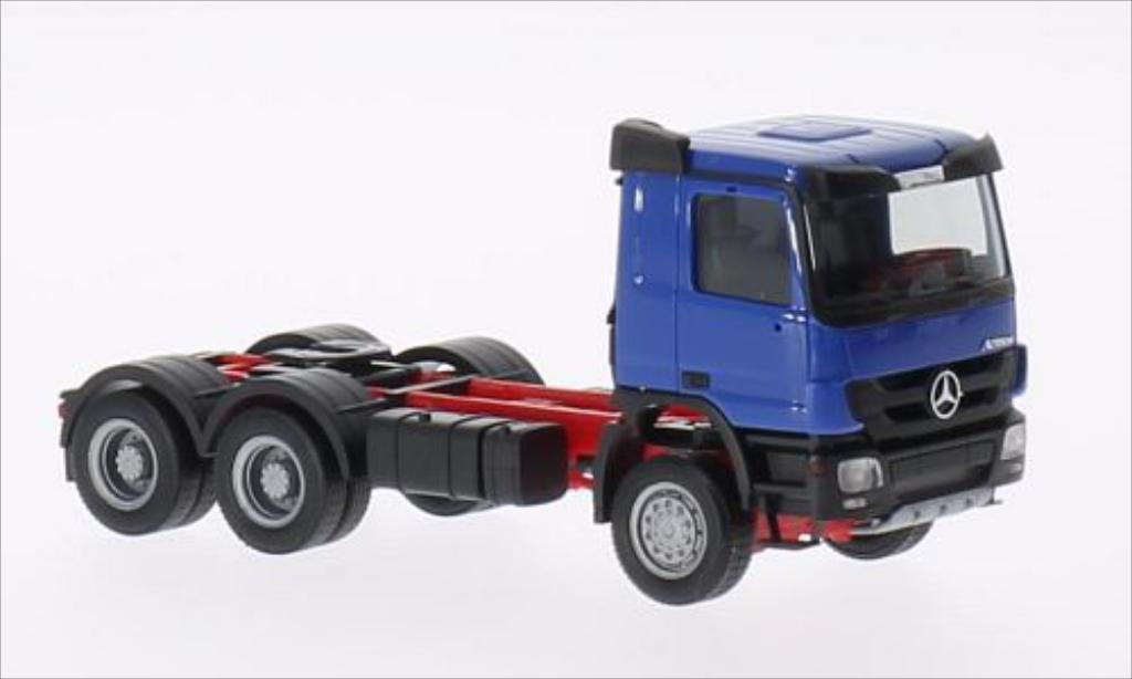 Mercedes Actros 1/87 Herpa M 08 Allrad-Zugmaschine blue diecast model cars