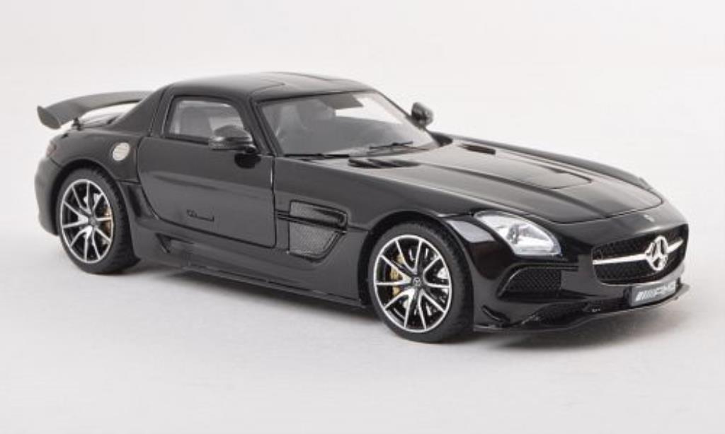Mercedes SLS 1/43 Minichamps AMG Black Series (C197) black 2013 diecast model cars