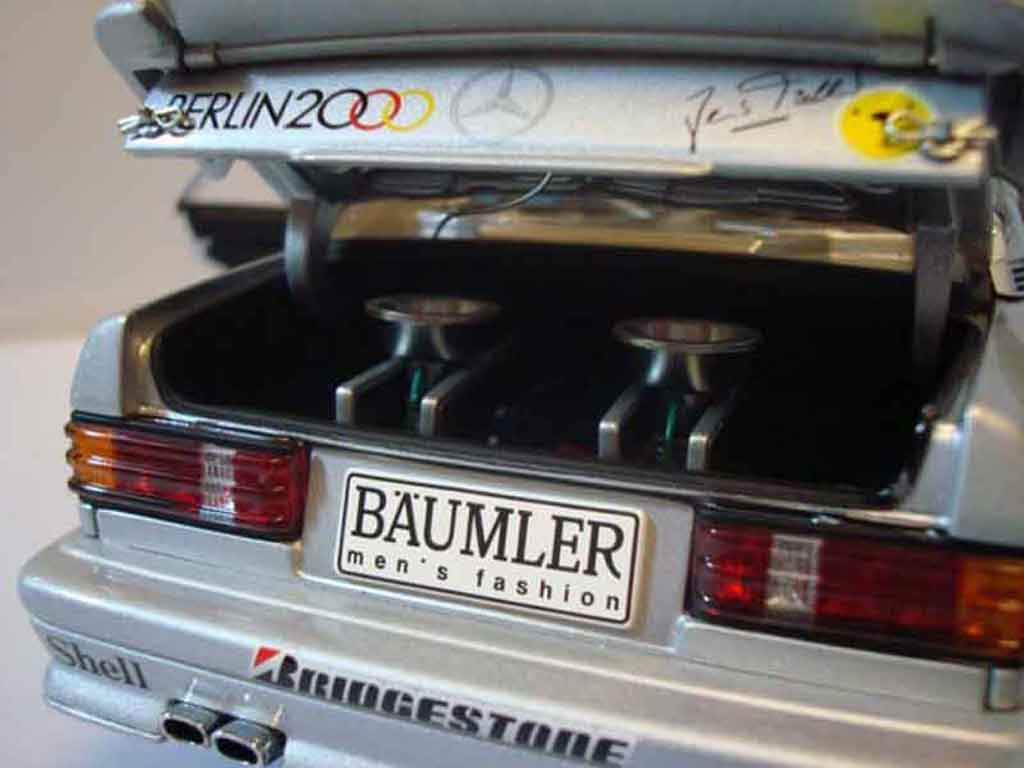 Mercedes 190 DTM e 25 16v evo2 1992 1/18 Autoart
