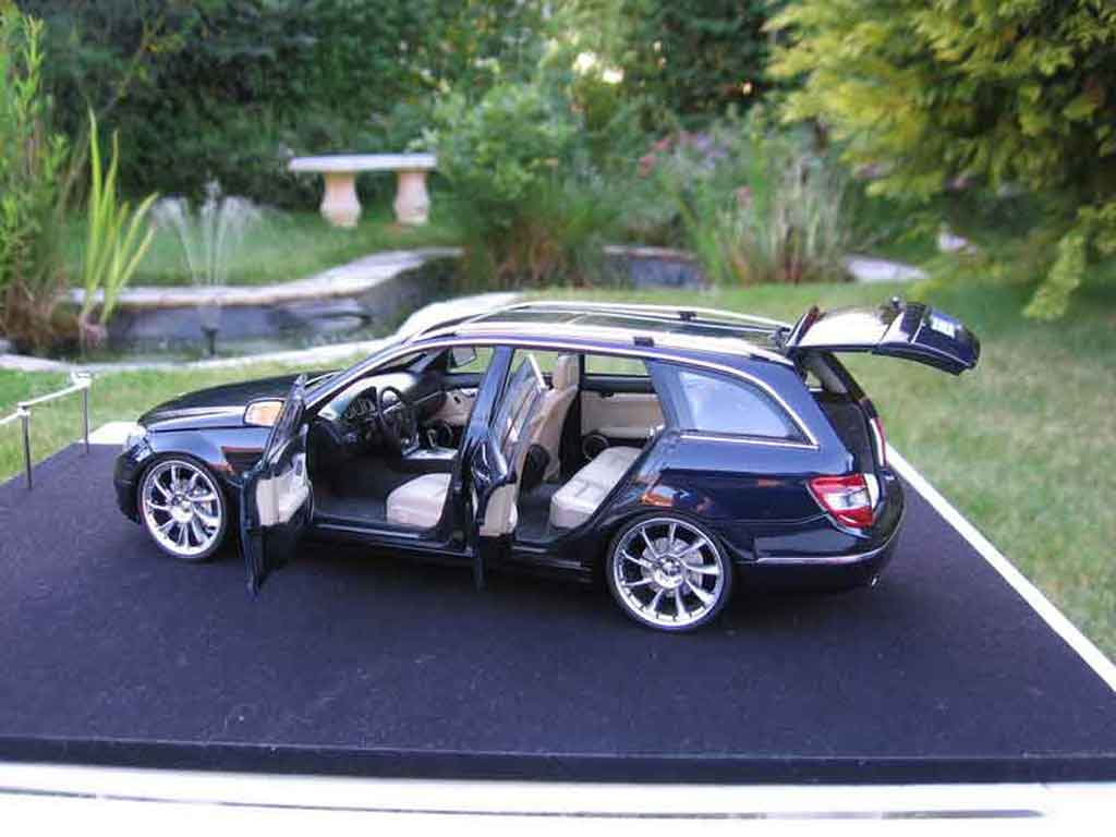 Mercedes Classe C Base 2008 avantgarde lorinser 1/18 Autoart