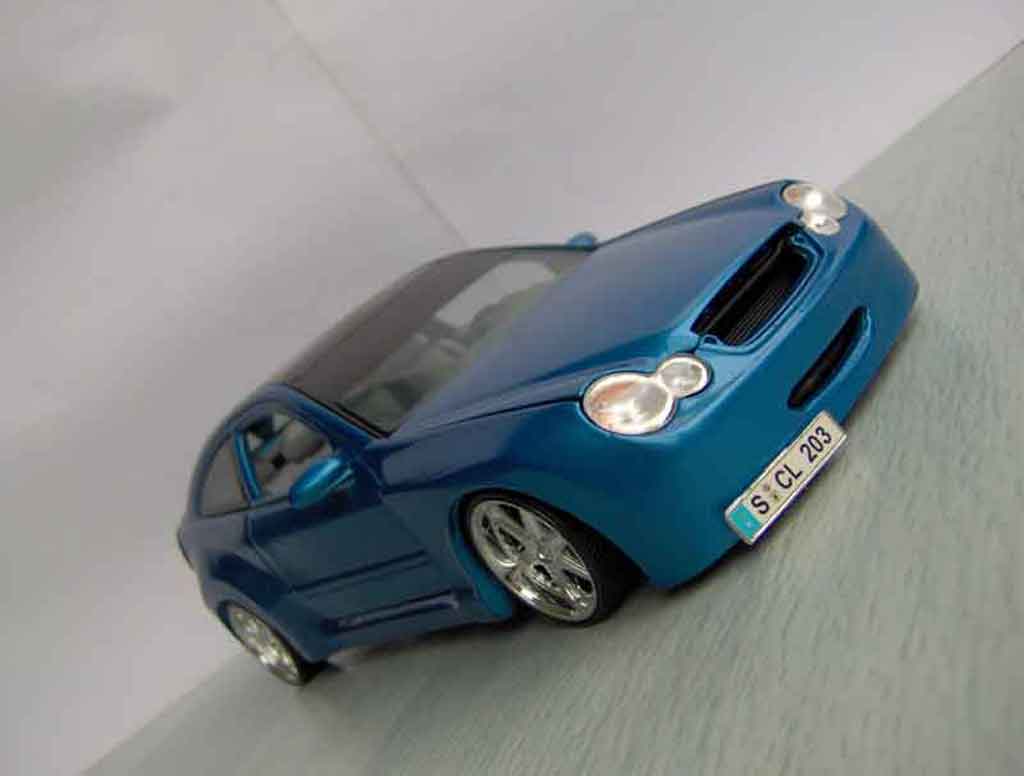 Mercedes Classe C 1/18 Maisto compact kompressor diecast model cars