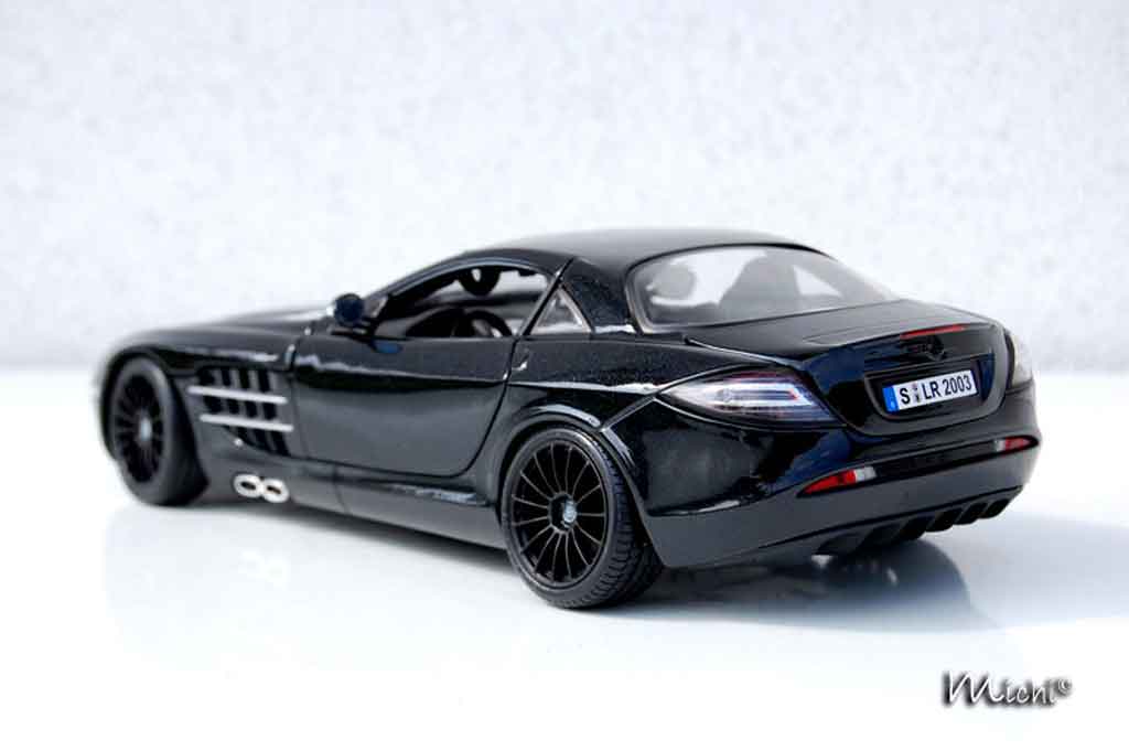 Mercedes SLR Base mac laren black 1/18 Maisto
