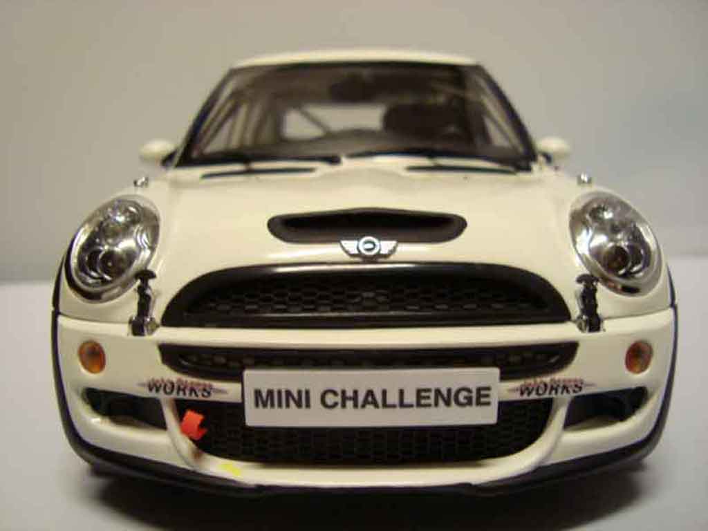 Mini Cooper JCW challenge s 1/18 Kyosho