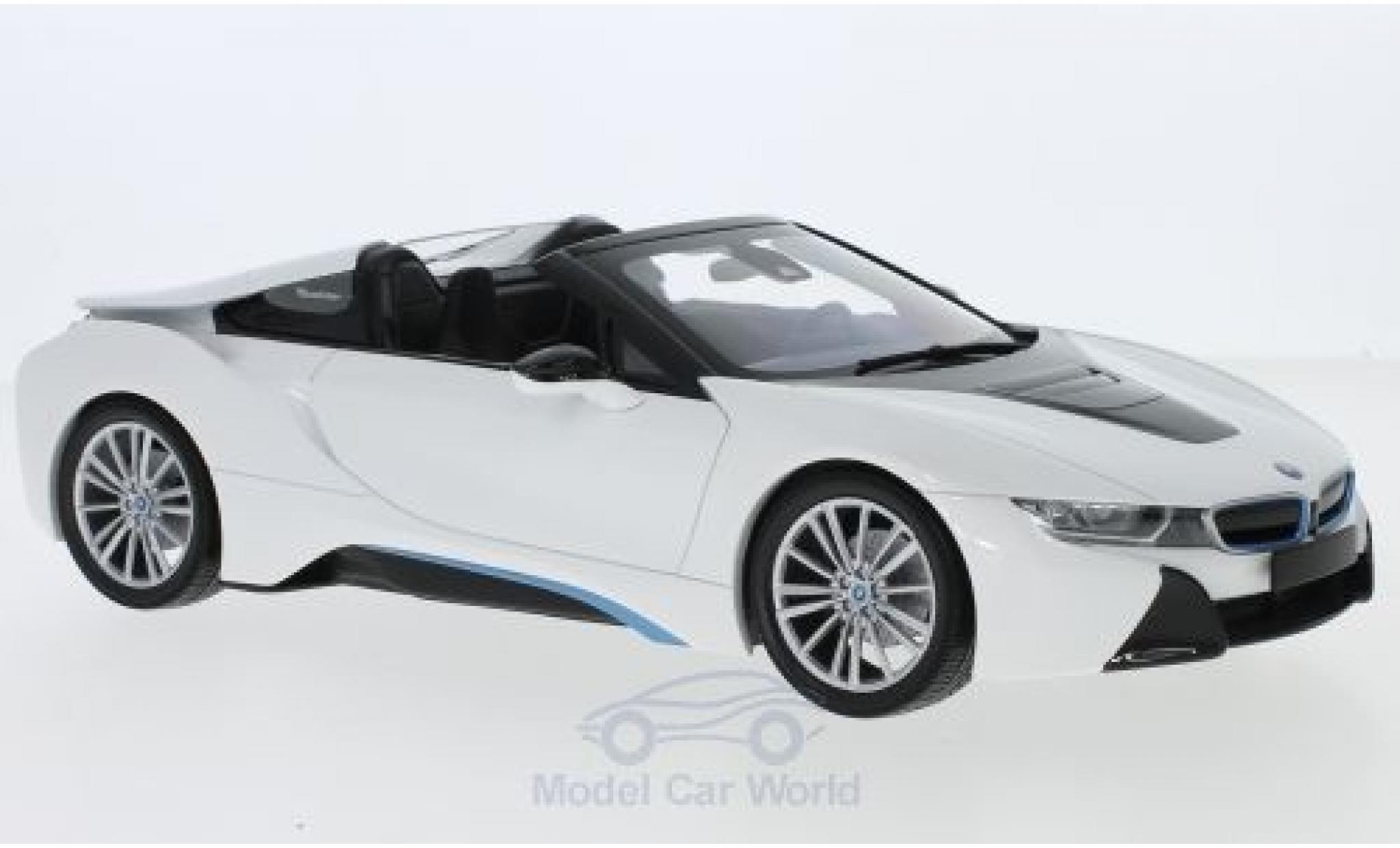 Bmw i8 1/18 Minichamps Roadster (I15) metallic white 2018 diecast model cars