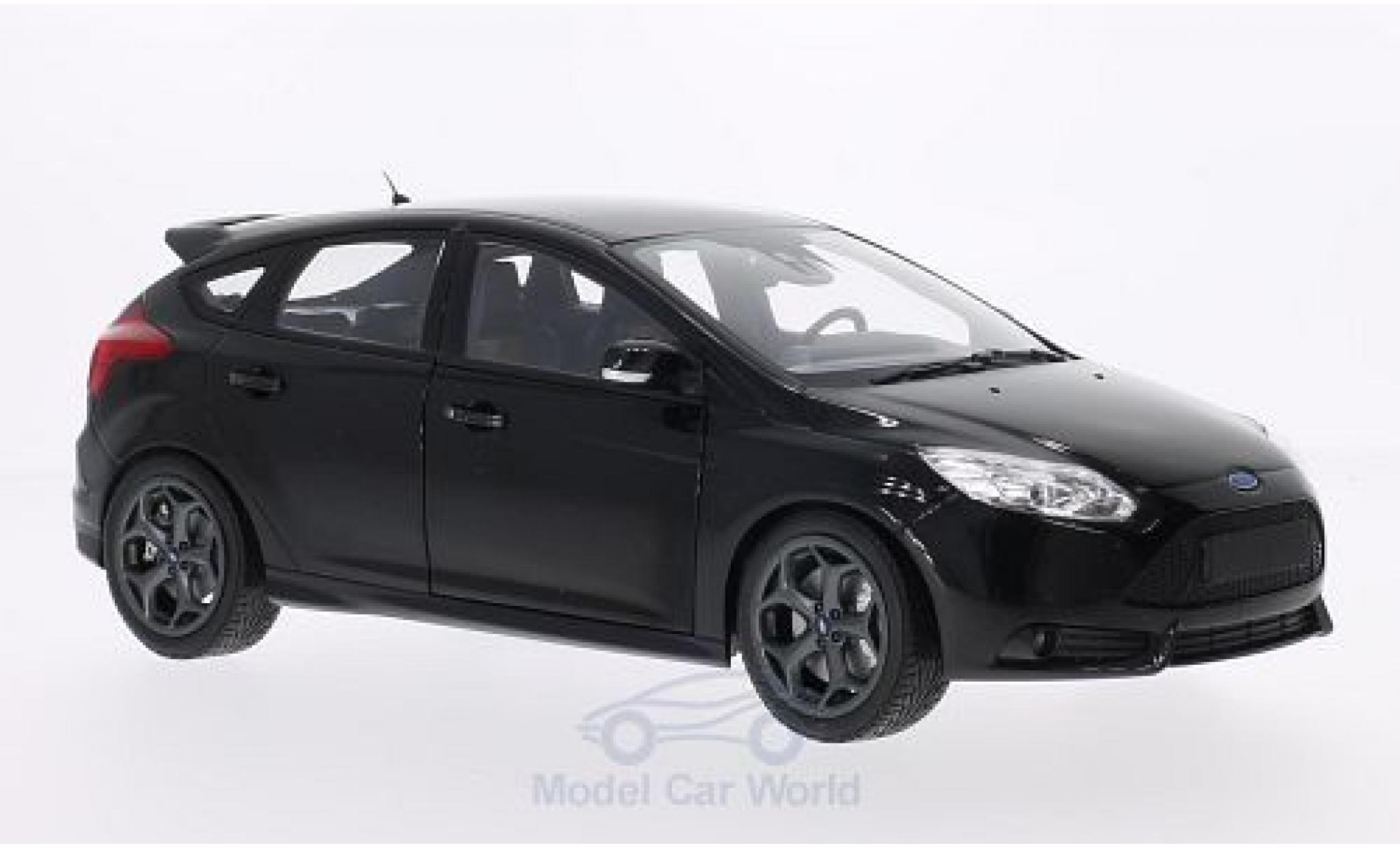 Ford Focus ST 1/18 Minichamps ST metallic black 2011 diecast model cars