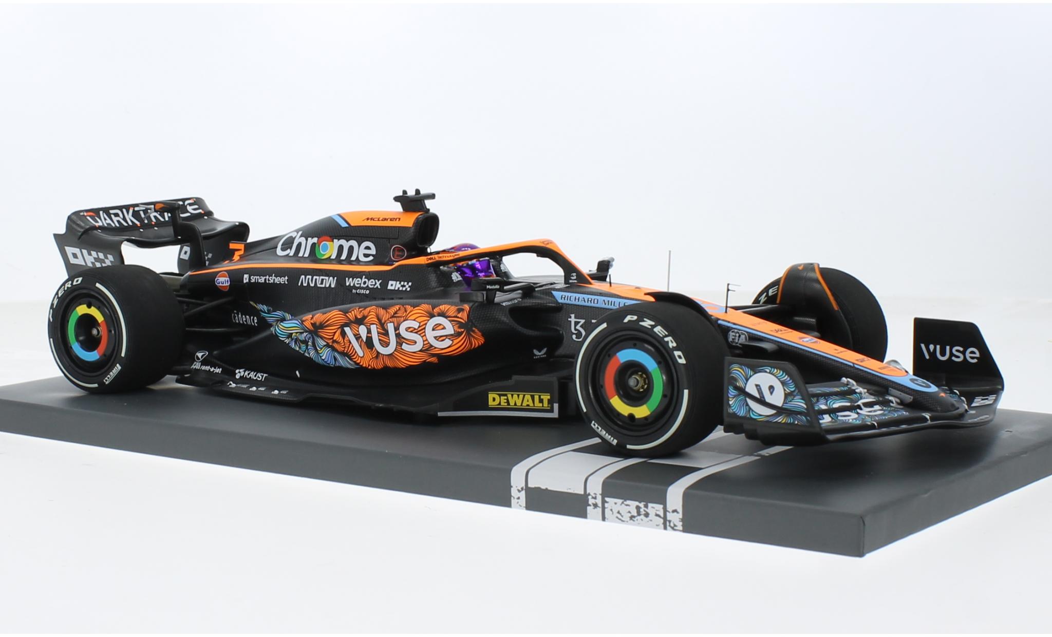 McLaren F1 1/18 Minichamps MCL36 No.3 Team Formel 1 GP Abu Dhabi 2022 1:18 diecast model cars