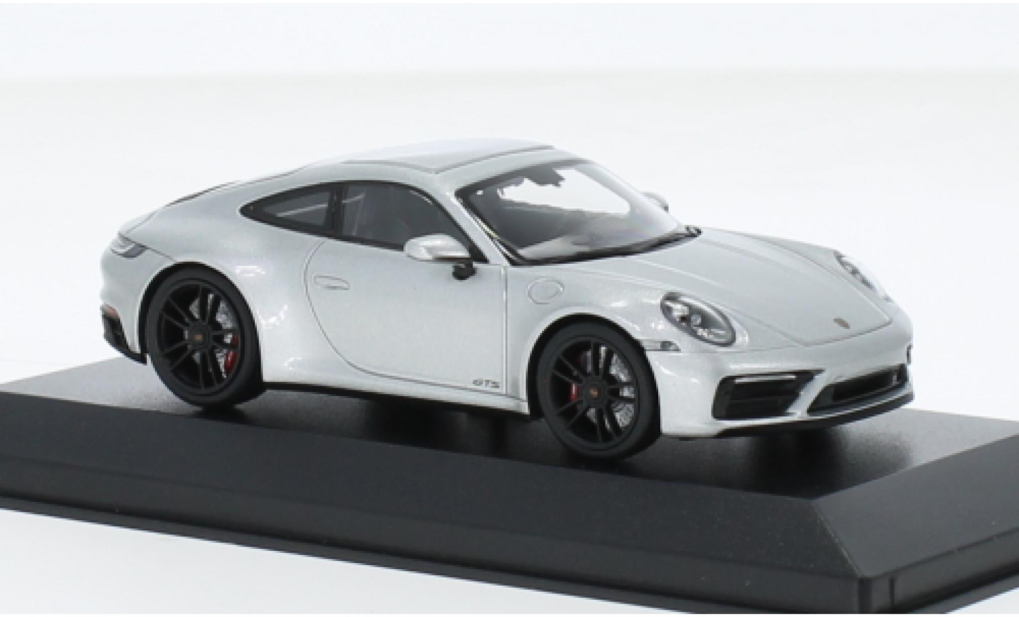 Porsche 992 GTS 1/43 Minichamps 911  Carrera 4 d 2021 diecast model cars