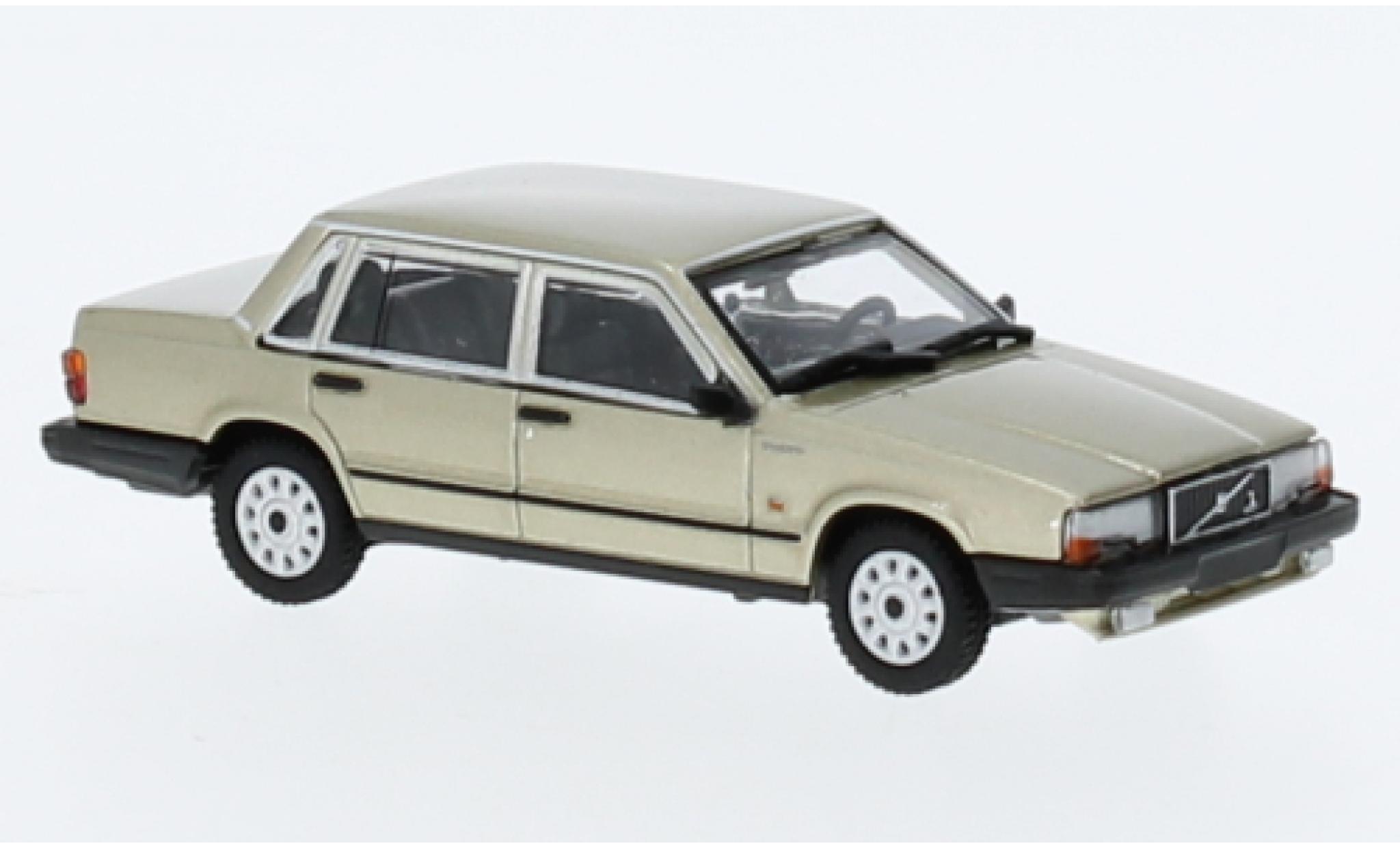 Volvo 740 1/87 Minichamps GL metallise beige 1986 diecast model cars