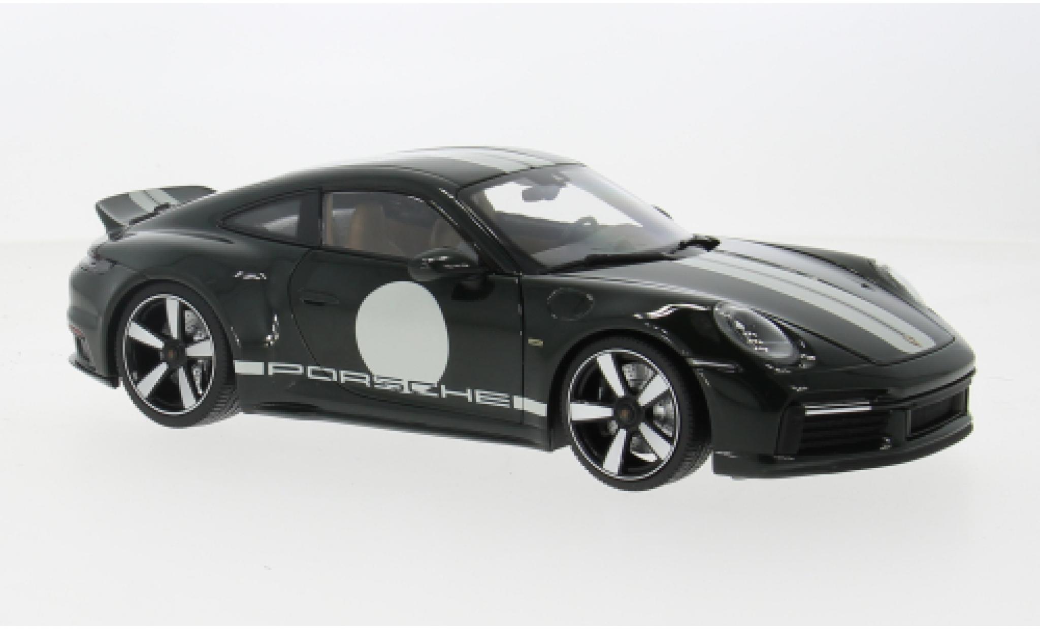 Porsche 992 1/18 Minichamps 911  Sport Classic metallise green 2022 1:18 diecast model cars