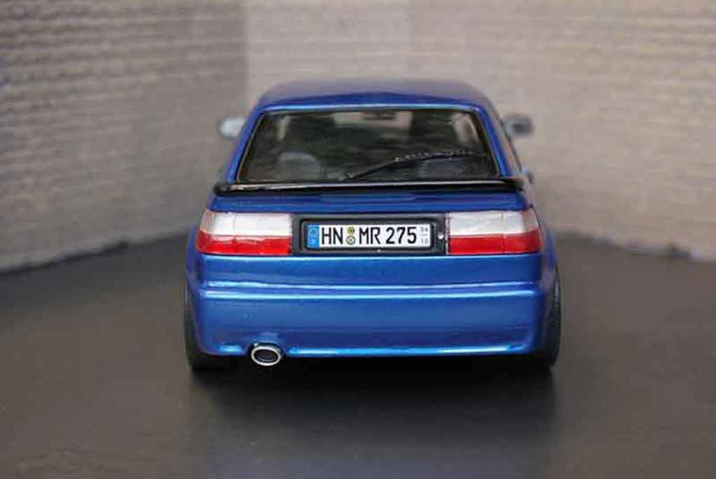 Volkswagen Corrado VR6 blue metallized 1/18 Revell