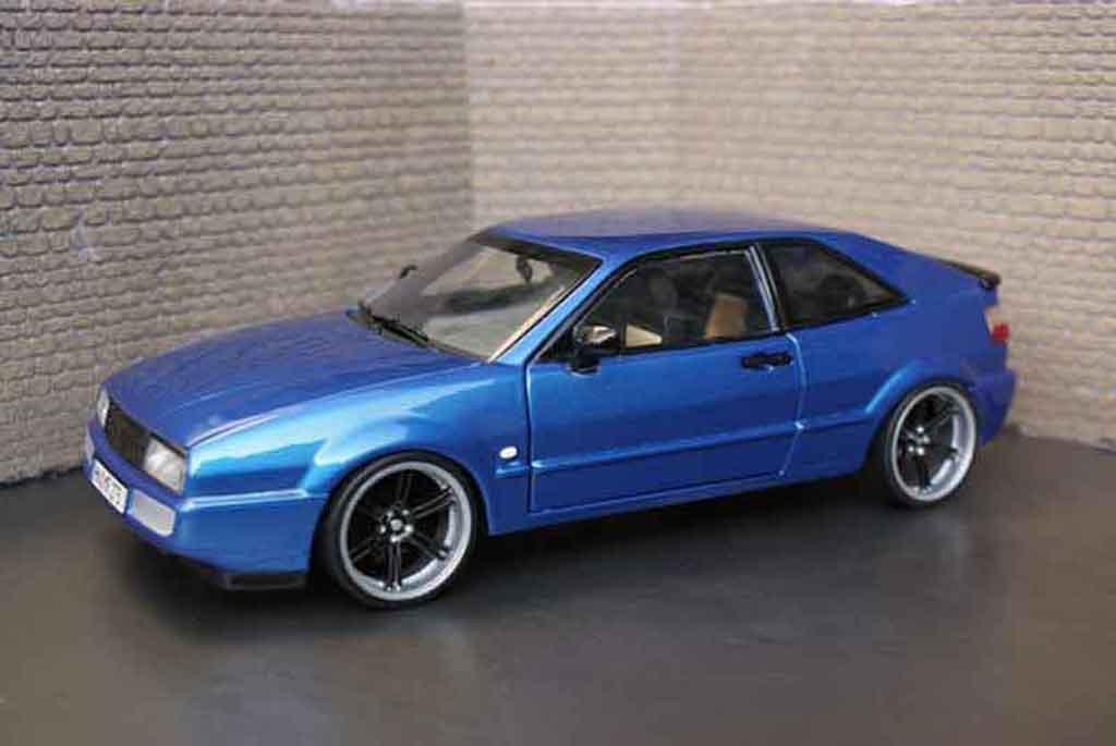 Volkswagen Corrado VR6 blue metallized 1/18 Revell